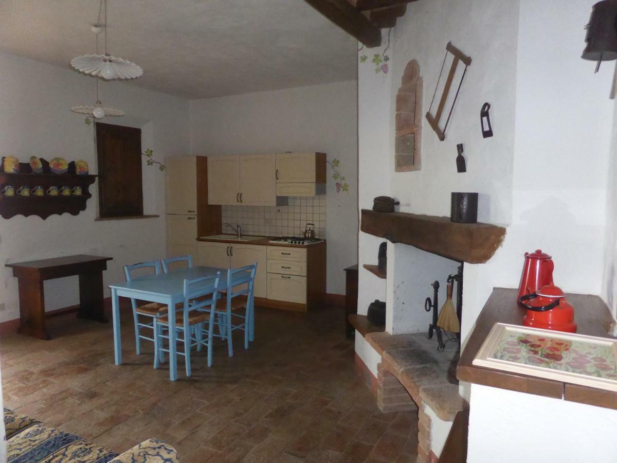 Agriturismo Le Tre Pietre - Podere Nel Chianti Quercegrossa Ngoại thất bức ảnh